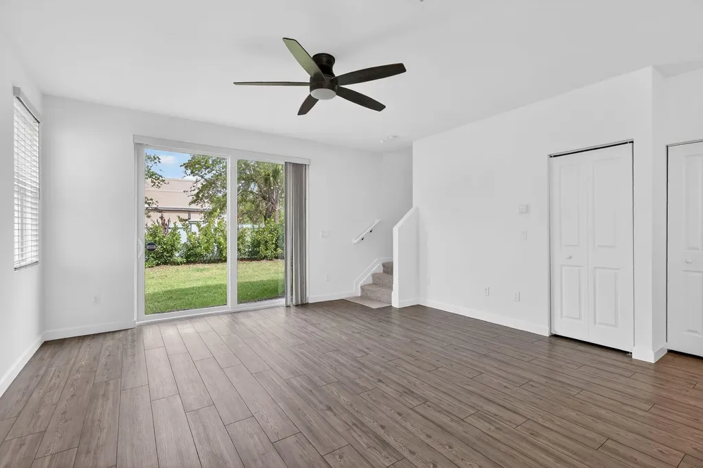 211 SE Woodbark Street Port St Lucie FL 34984