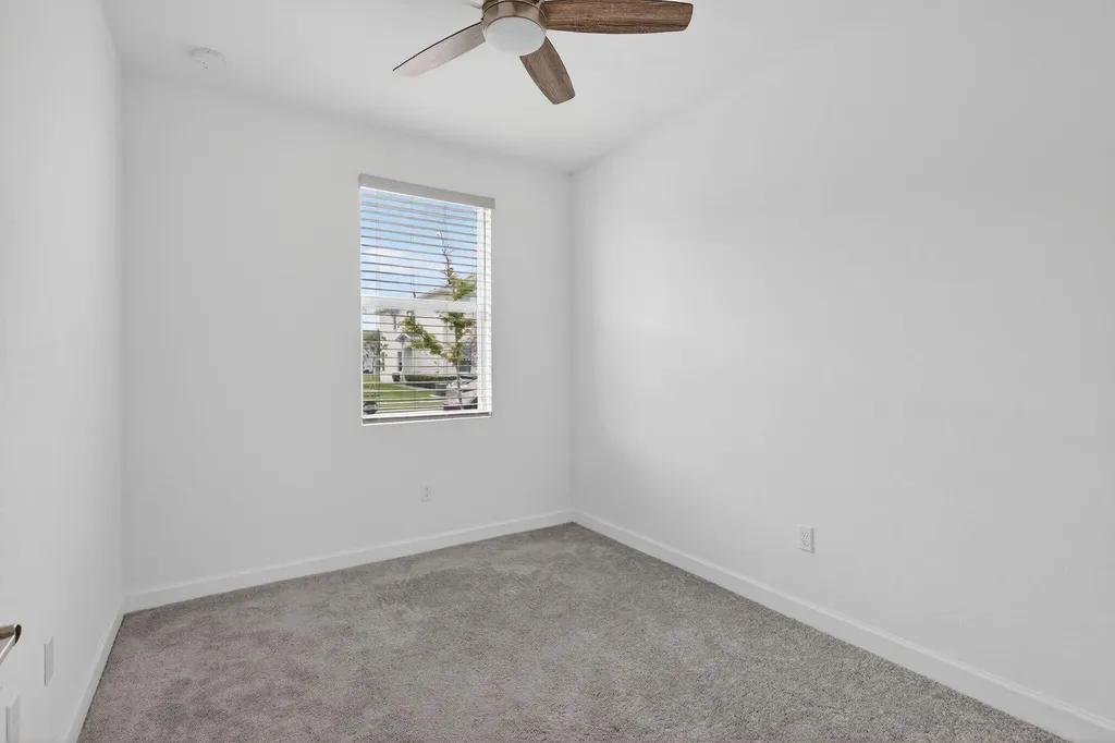 211 SE Woodbark Street Port St Lucie FL 34984