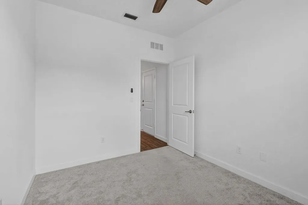 211 SE Woodbark Street Port St Lucie FL 34984