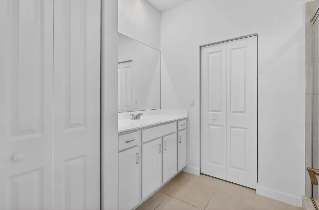 211 SE Woodbark Street Port St Lucie FL 34984