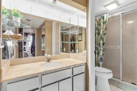 2561 Boundbrook Boulevard Palm Springs FL 33406