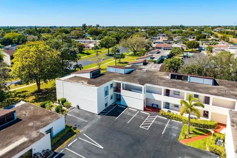 2561 Boundbrook Boulevard Palm Springs FL 33406