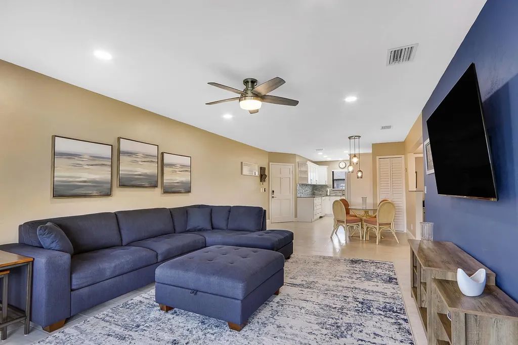 755 Saturn Street Jupiter FL 33477