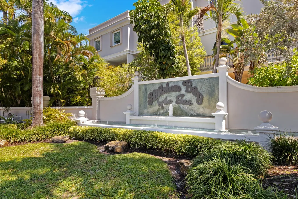 1792 Bay Drive Pompano Beach FL 33062