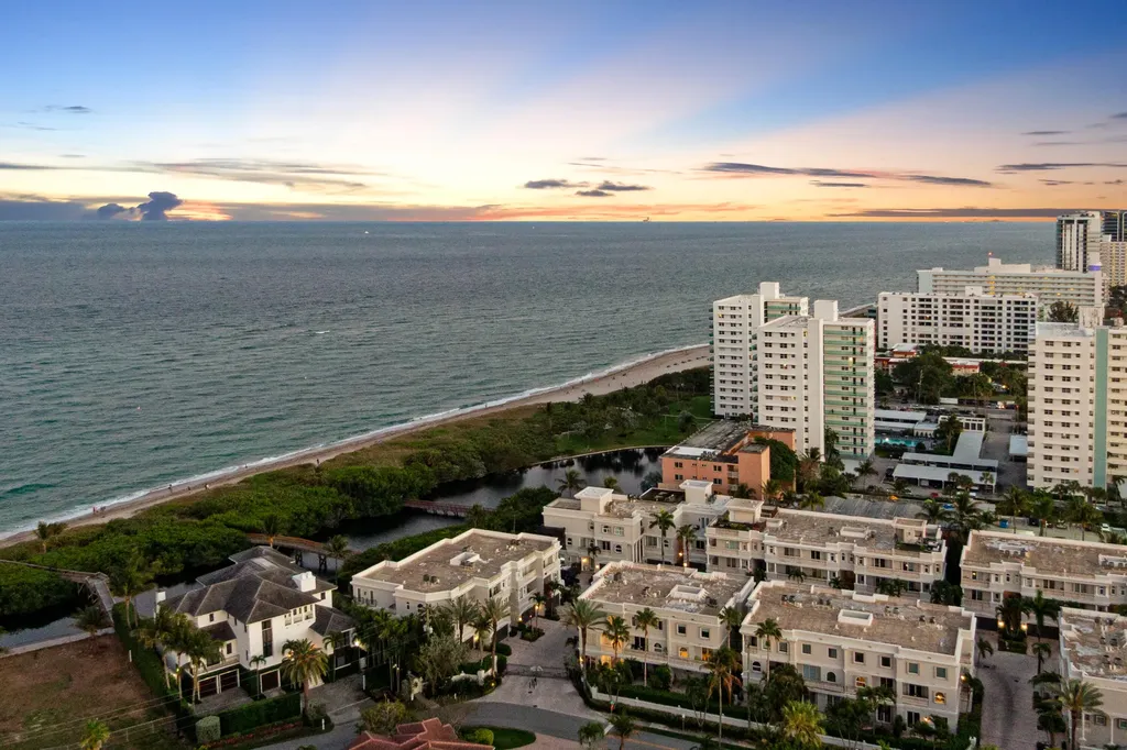 1792 Bay Drive Pompano Beach FL 33062