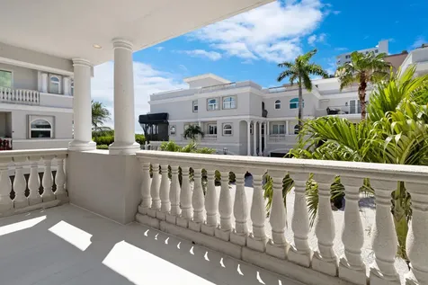 1792 Bay Drive Pompano Beach FL 33062