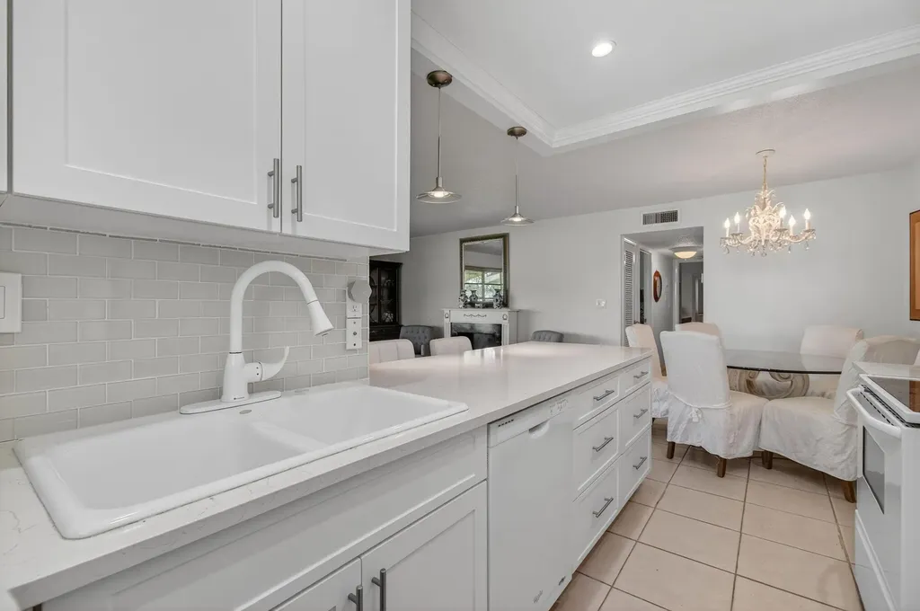 300 High Point Boulevard Delray Beach FL 33445