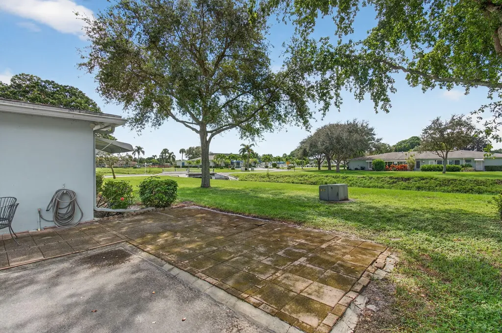 300 High Point Boulevard Delray Beach FL 33445