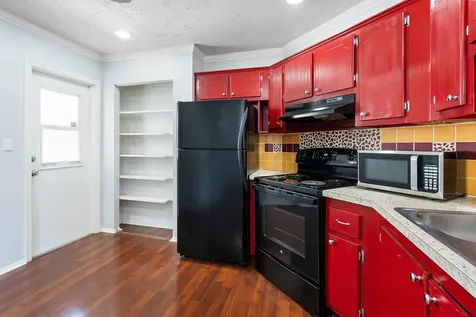 2 Greenway Village N Royal Palm Beach FL 33411