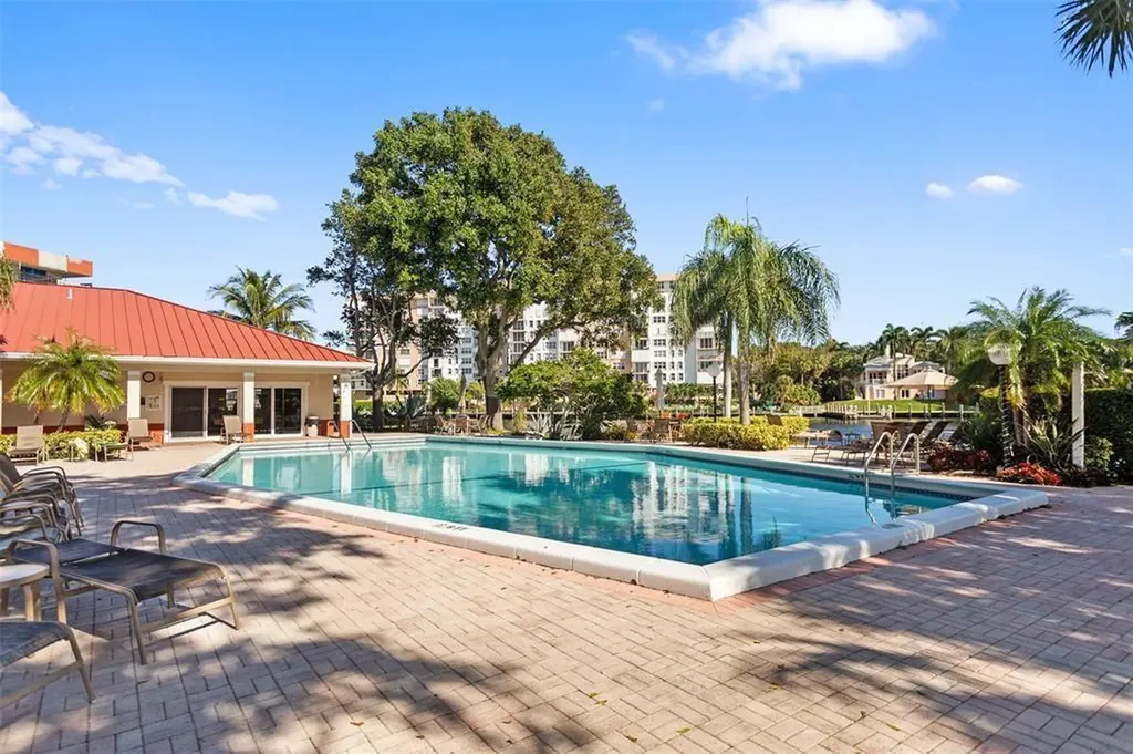 3100 NE 48th Court Lighthouse Point FL 33064