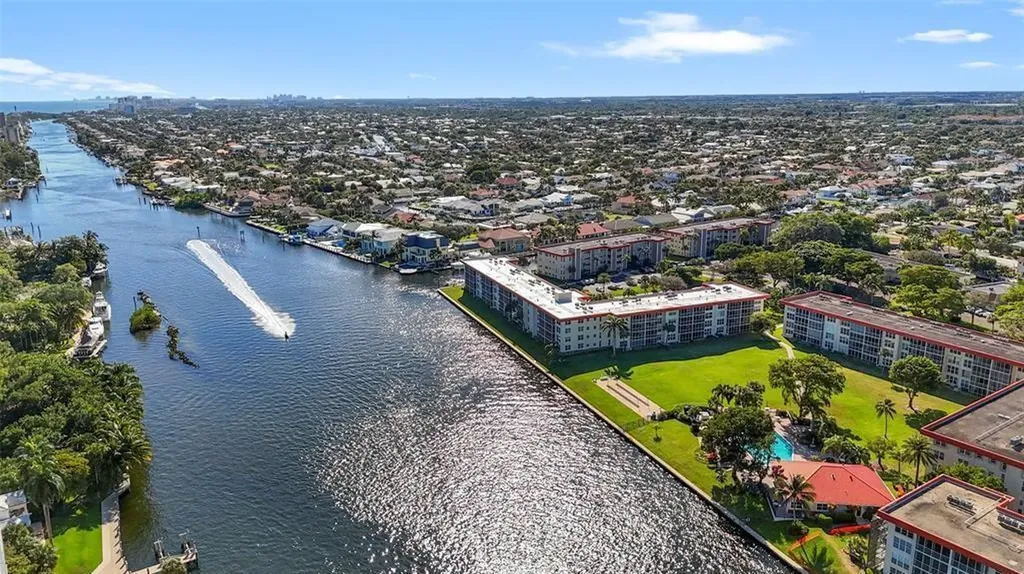 3100 NE 48th Court Lighthouse Point FL 33064