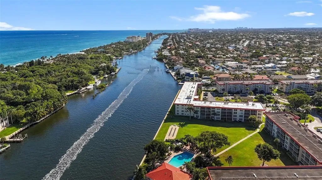 3100 NE 48th Court Lighthouse Point FL 33064