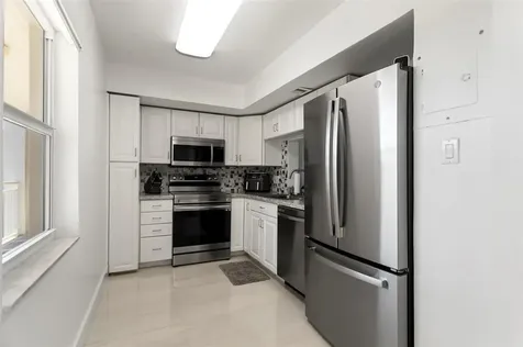 3100 NE 48th Court Lighthouse Point FL 33064