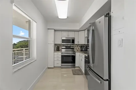 3100 NE 48th Court Lighthouse Point FL 33064