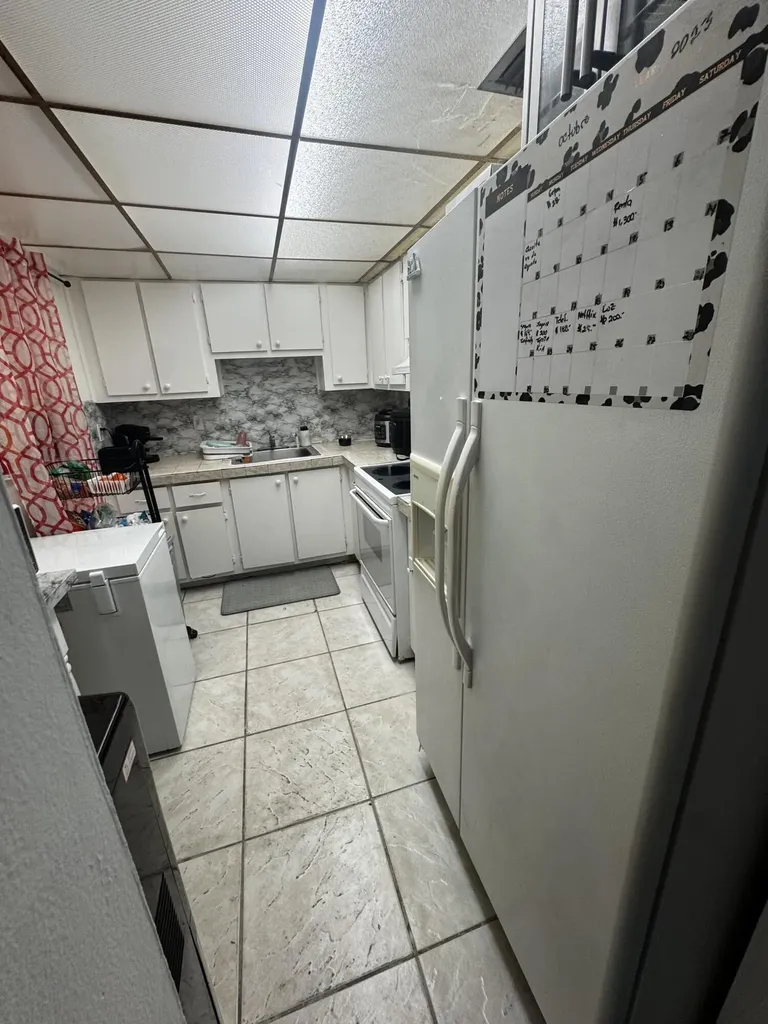 502 Davis Road Palm Springs FL 33461