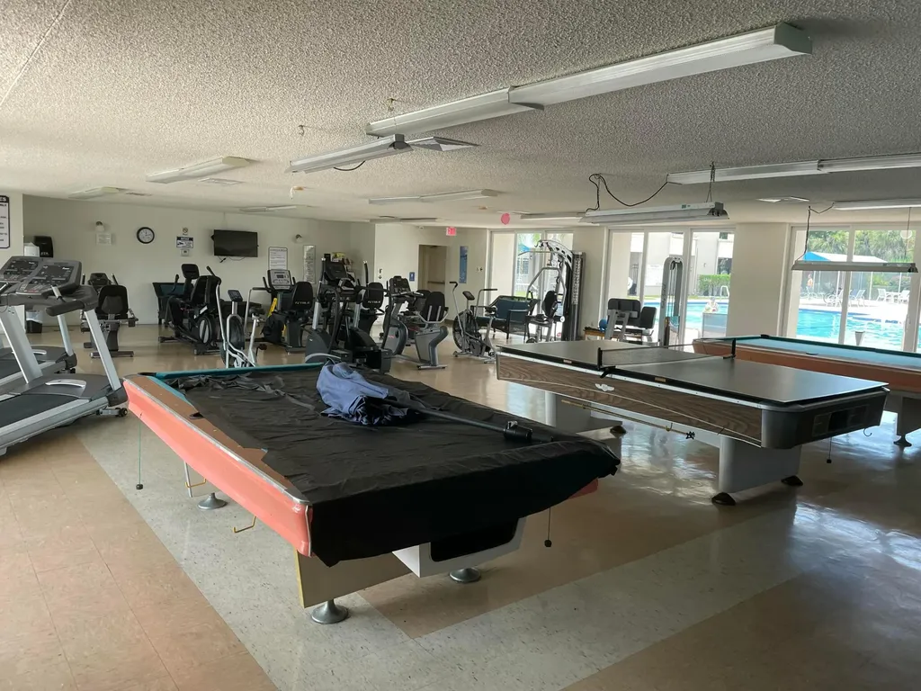 502 Davis Road Palm Springs FL 33461