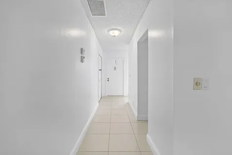 1021 Flame Vine Avenue Delray Beach FL 33445