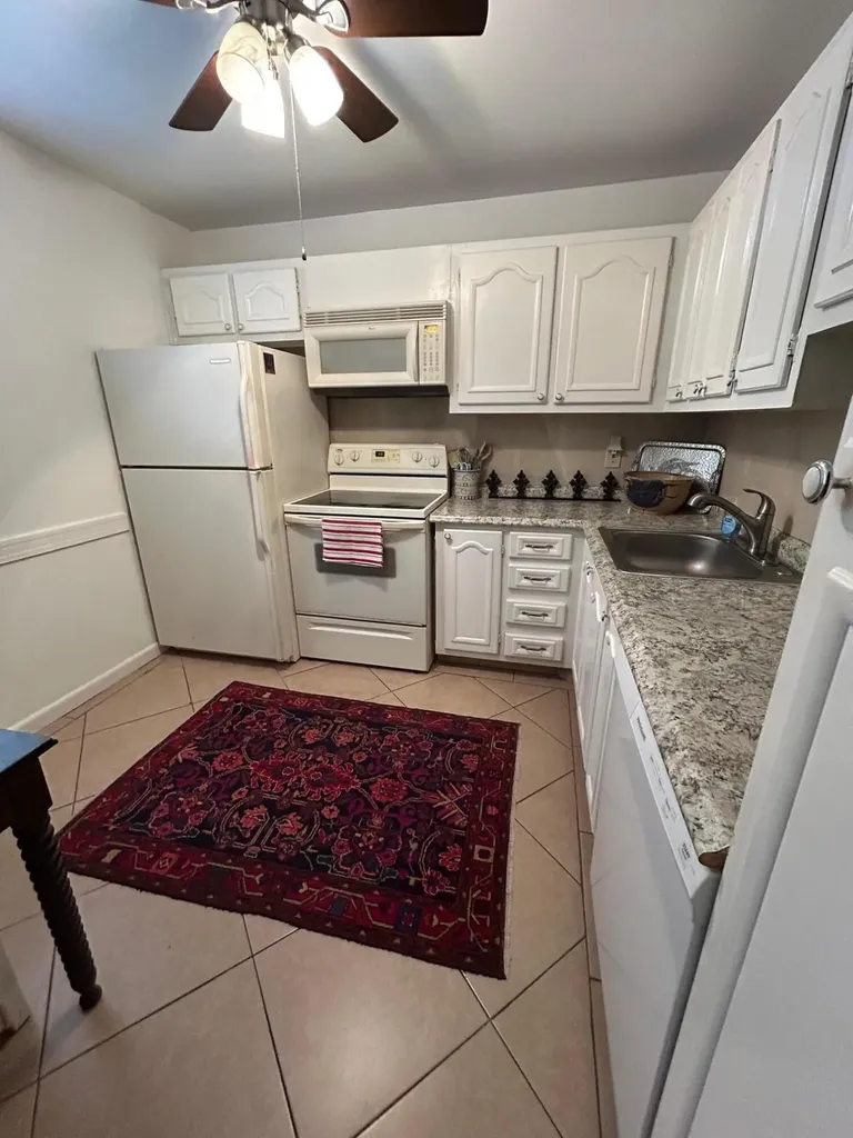 2515 NE 2nd Court Boynton Beach FL 33435