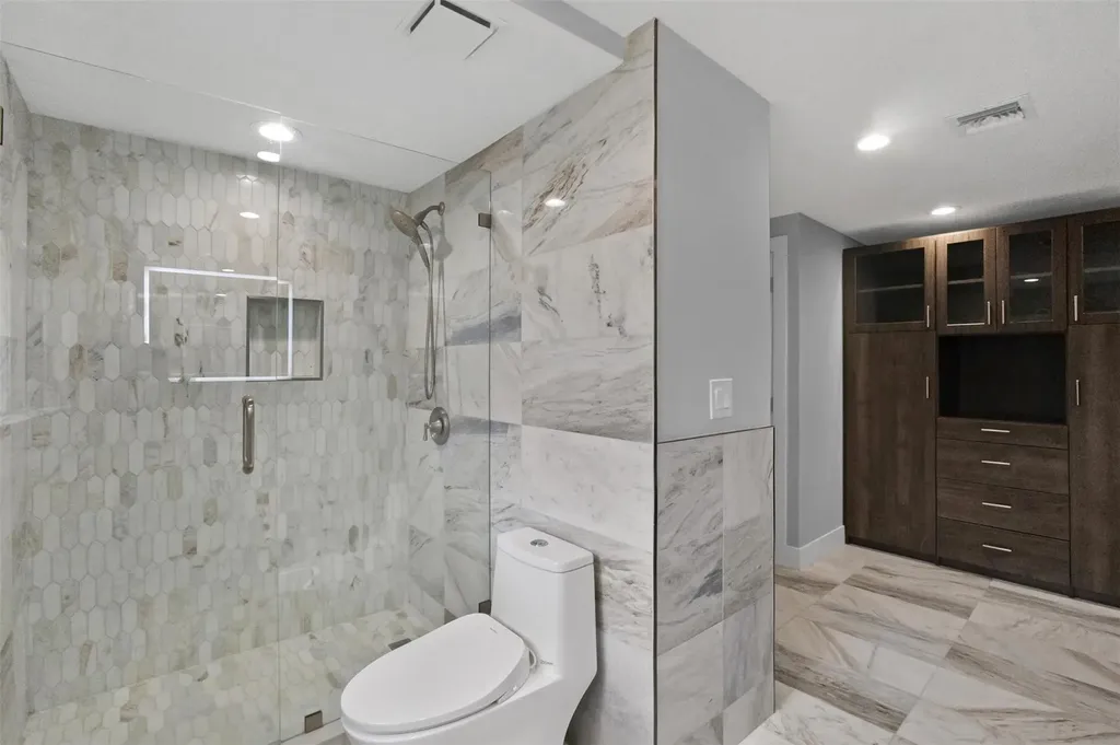 333 Sunset Drive Fort Lauderdale FL 33301
