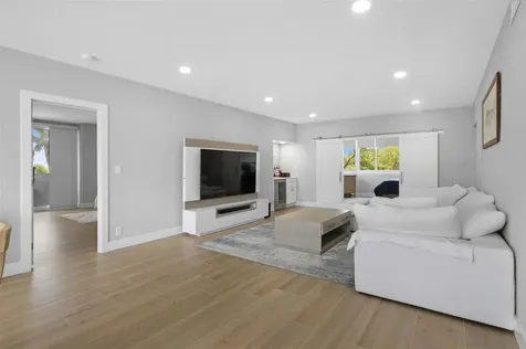 333 Sunset Drive Fort Lauderdale FL 33301