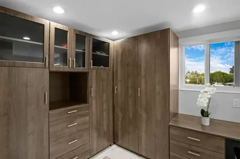 333 Sunset Drive Fort Lauderdale FL 33301