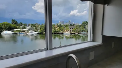 333 Sunset Drive Fort Lauderdale FL 33301