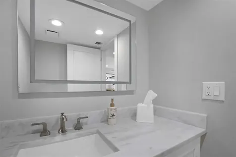 333 Sunset Drive Fort Lauderdale FL 33301