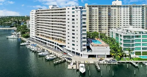 333 Sunset Drive Fort Lauderdale FL 33301