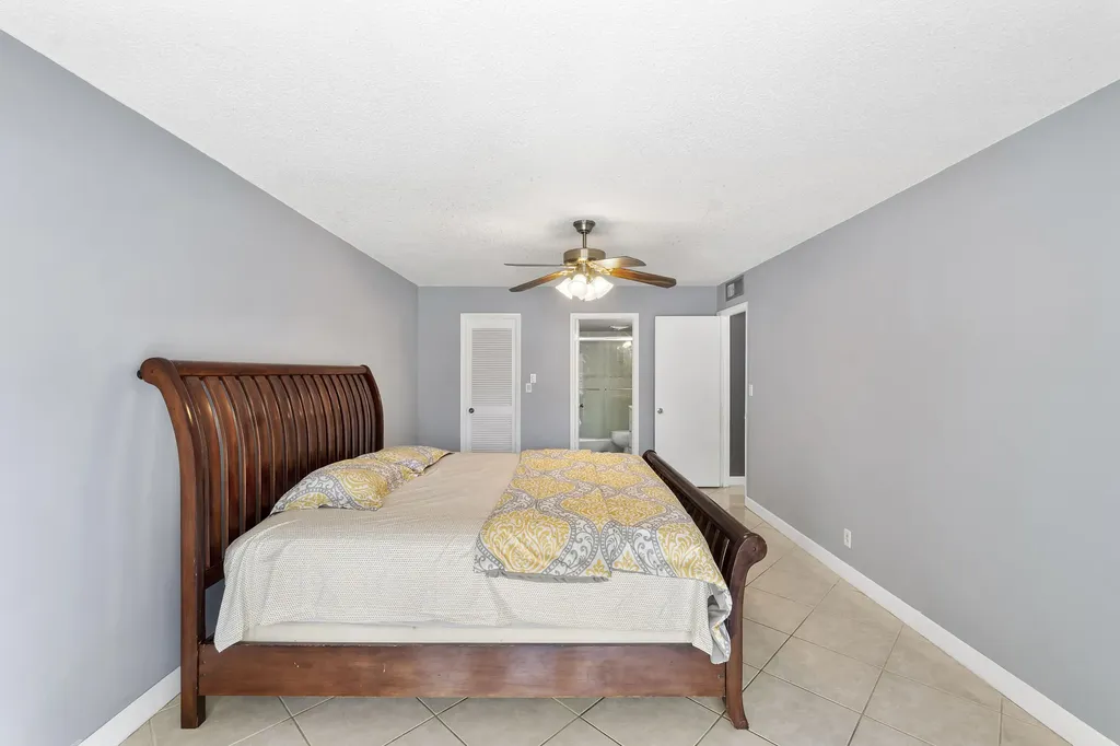 4148 NW 90th Avenue Coral Springs FL 33065