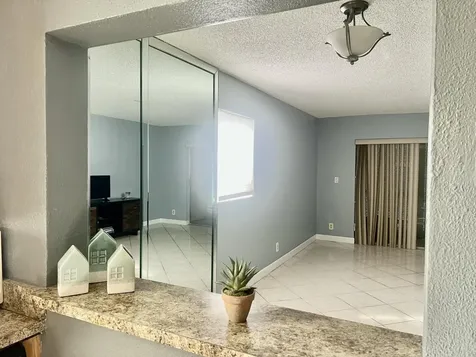 4148 NW 90th Avenue Coral Springs FL 33065