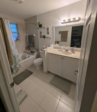 4091 NW 91st Terrace Sunrise FL 33351
