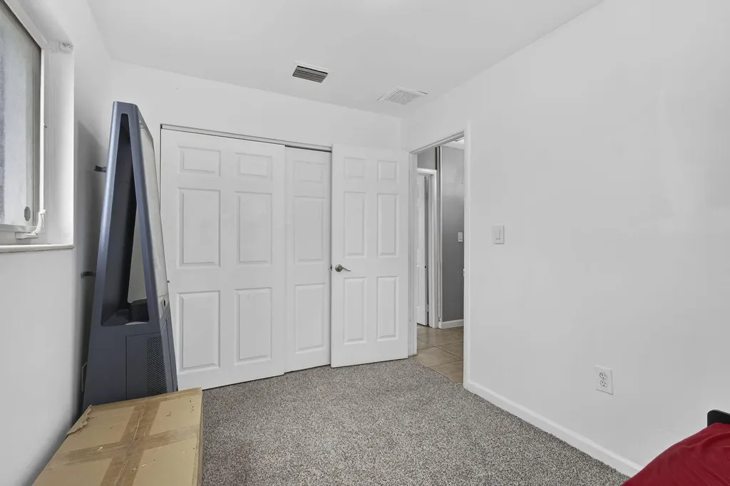9141 Birmingham Drive Palm Beach Gardens FL 33410