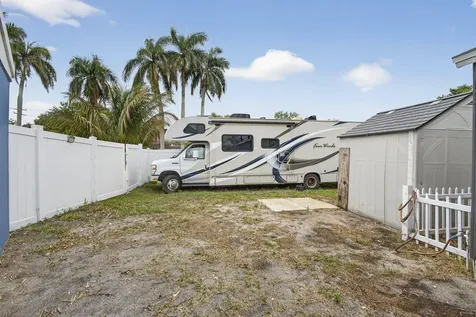 9141 Birmingham Drive Palm Beach Gardens FL 33410