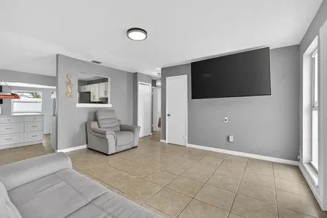9141 Birmingham Drive Palm Beach Gardens FL 33410