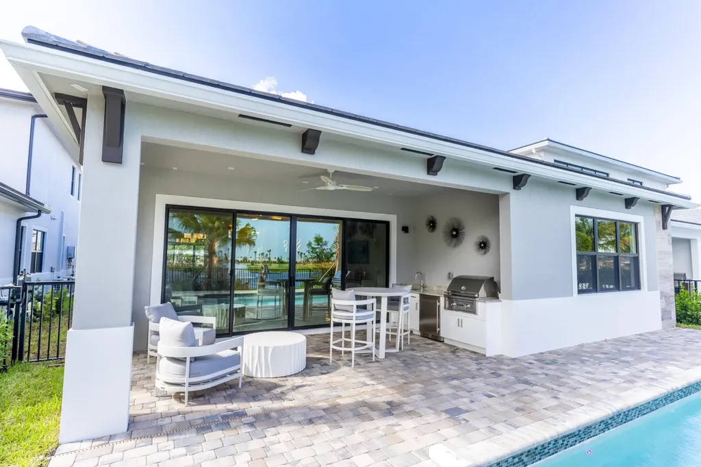 12672 Solana Bay Circle Palm Beach Gardens FL 33412