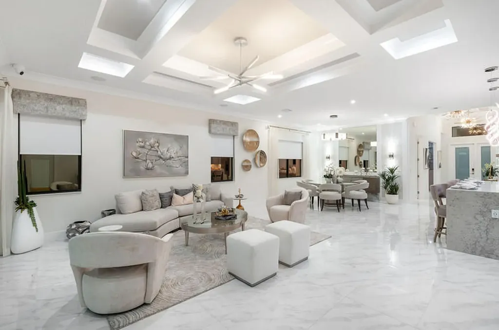 12672 Solana Bay Circle Palm Beach Gardens FL 33412
