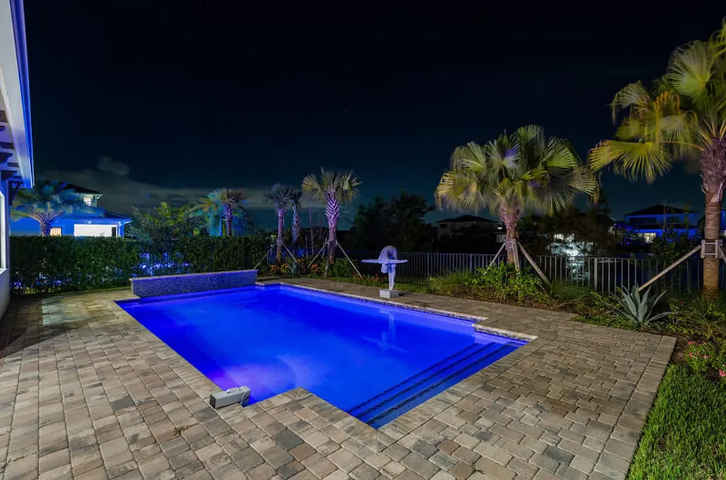 12672 Solana Bay Circle Palm Beach Gardens FL 33412