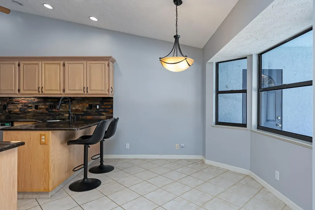 471 SE Ron Rico Terrace Port St Lucie FL 34983
