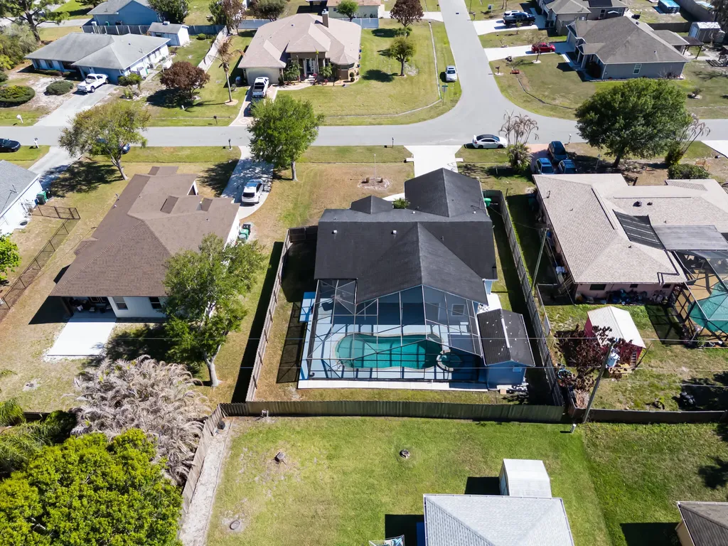 471 SE Ron Rico Terrace Port St Lucie FL 34983