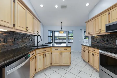 471 SE Ron Rico Terrace Port St Lucie FL 34983