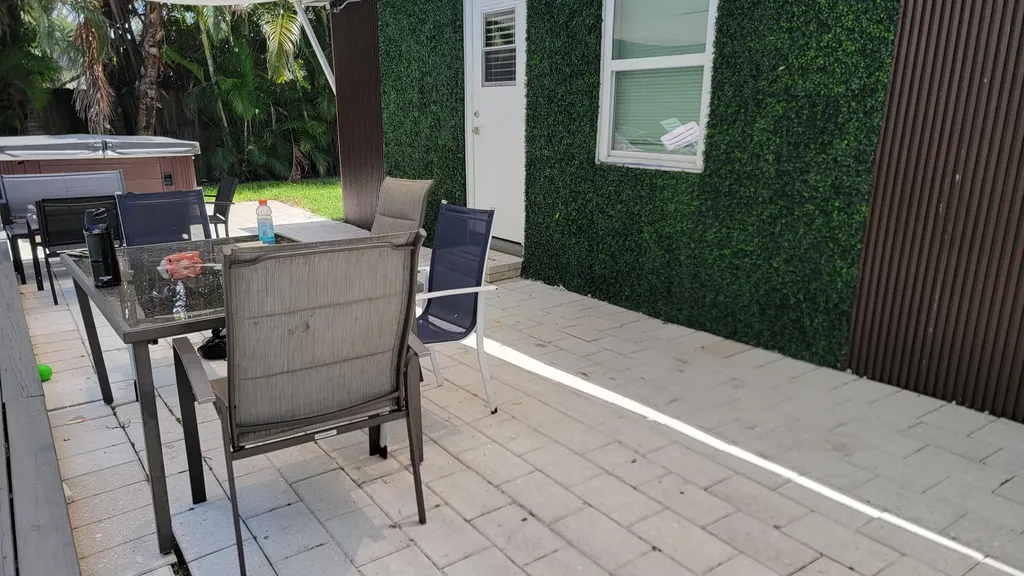 1600 NW 2nd Avenue Fort Lauderdale FL 33311