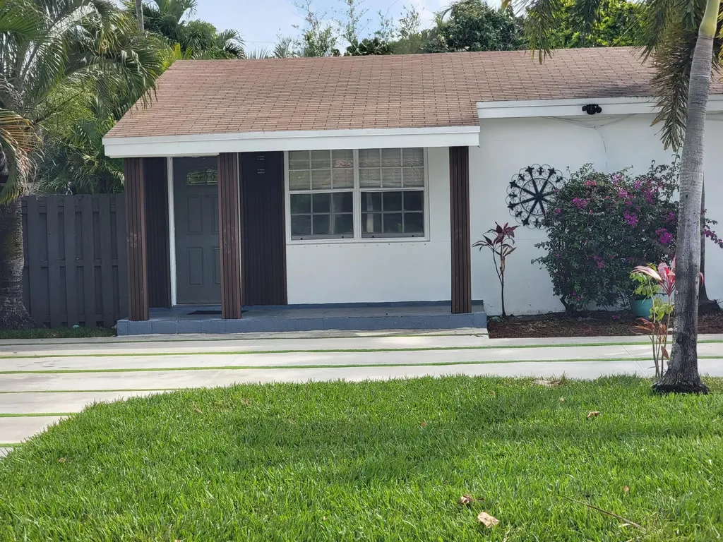 1600 NW 2nd Avenue Fort Lauderdale FL 33311