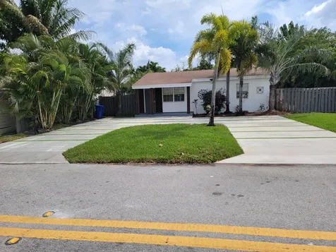 1600 NW 2nd Avenue Fort Lauderdale FL 33311