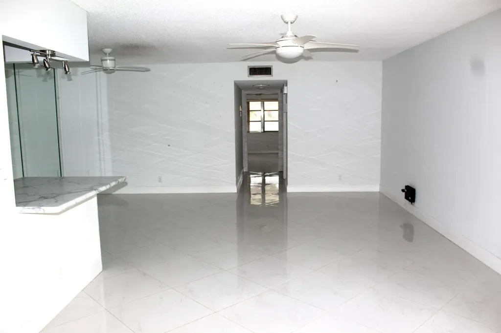 4755 NW 3rd Court Delray Beach FL 33445