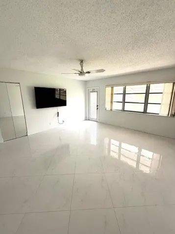 4755 NW 3rd Court Delray Beach FL 33445