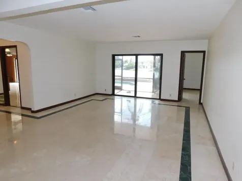 21411 Highland Lakes Boulevard Miami FL 33179