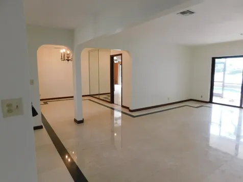 21411 Highland Lakes Boulevard Miami FL 33179