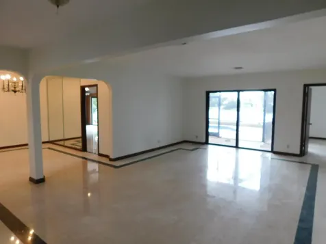 21411 Highland Lakes Boulevard Miami FL 33179