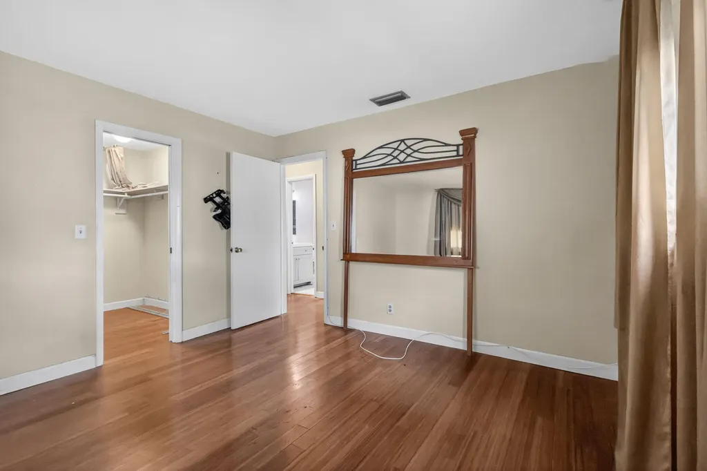 1104 W Ocean Avenue Boynton Beach FL 33426