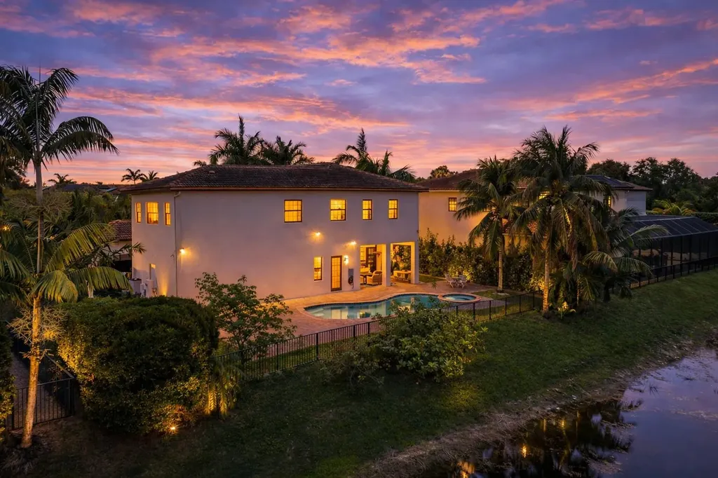 10221 Majestic Trail Parkland FL 33076